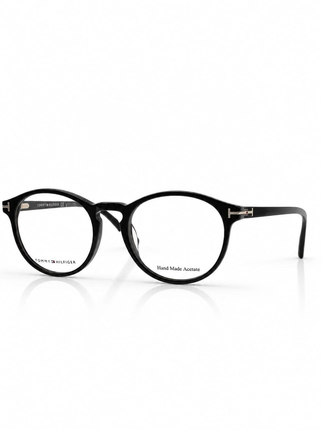 TOMMY HILFIGER - View 1